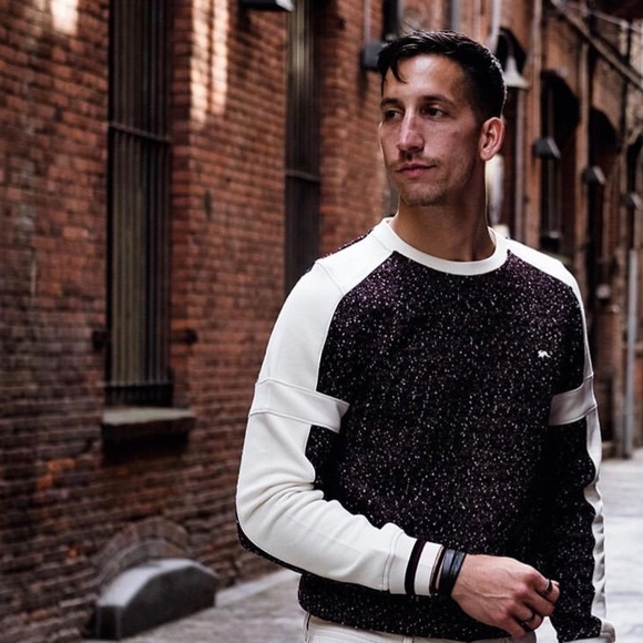 Meet your Posher, Antonio - Picture 1 of 1